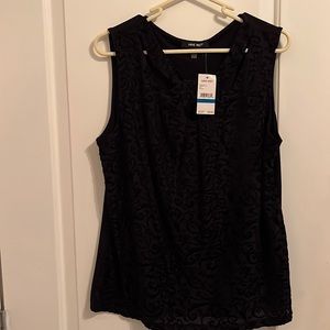 Beautiful  Nine West blouse